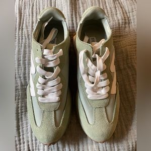 Steve Madden Campo Sneaker- brand new!